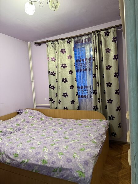 Baneasa, Pasaj Herastrau, Aerogarii, Somesul Rece, 2 camere et. 1/3
